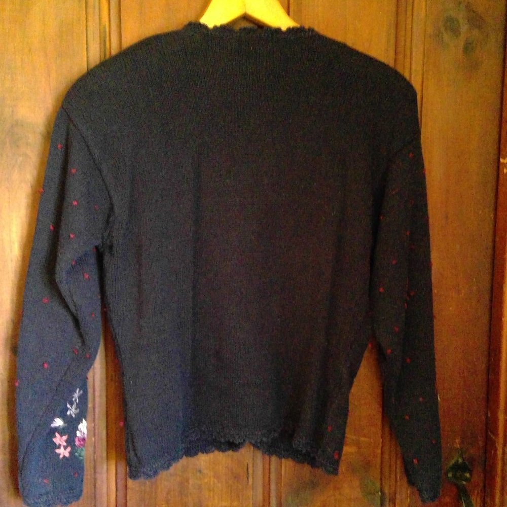 Hand embroidered Susan Bristol floral cardigan - Picture 2 of 5